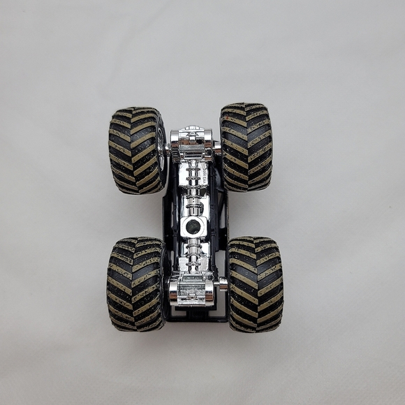 Hot Wheels Monster Jam Metal Mulisha *Loose* - Picture 4 of 5